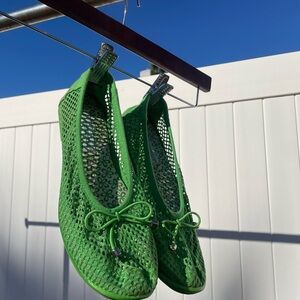 Montego Bay Club Vibrant Green Mesh Flats